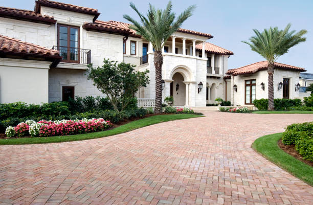 Best Commercial Driveway Pavers  in Trenton, MI